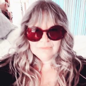 Meet your Posher, Jan